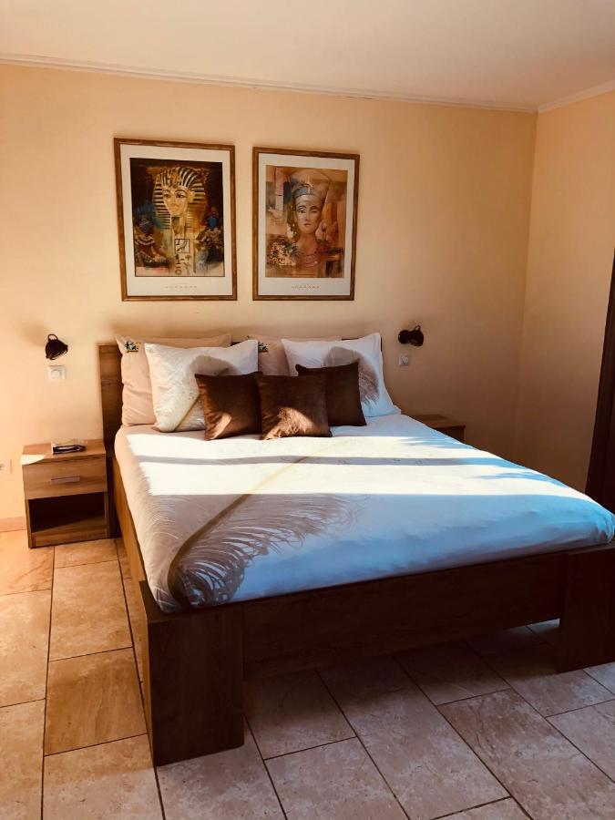Justb Hotel Riemst Luaran gambar